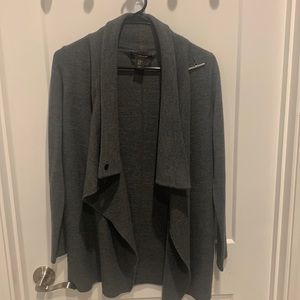 Tahari women’s XS sweater\cardigan